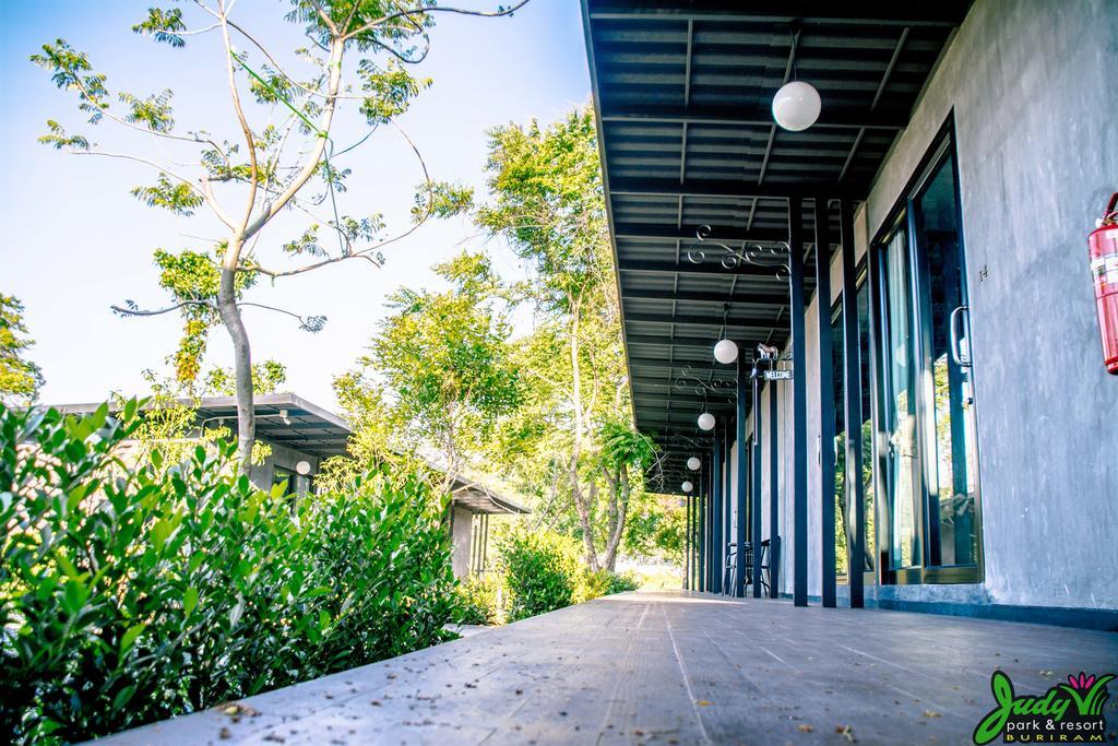 Buriram Judy Park & Resort Екстер'єр фото