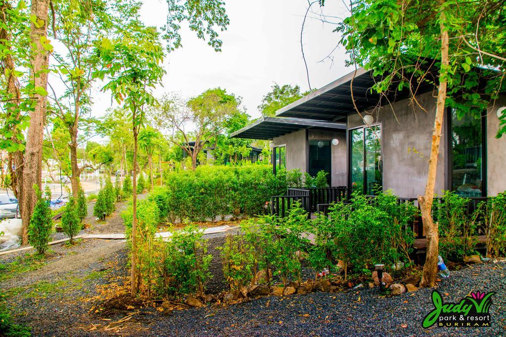 Buriram Judy Park & Resort Екстер'єр фото