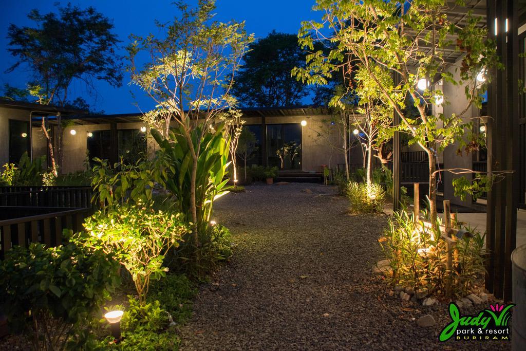 Buriram Judy Park & Resort Екстер'єр фото