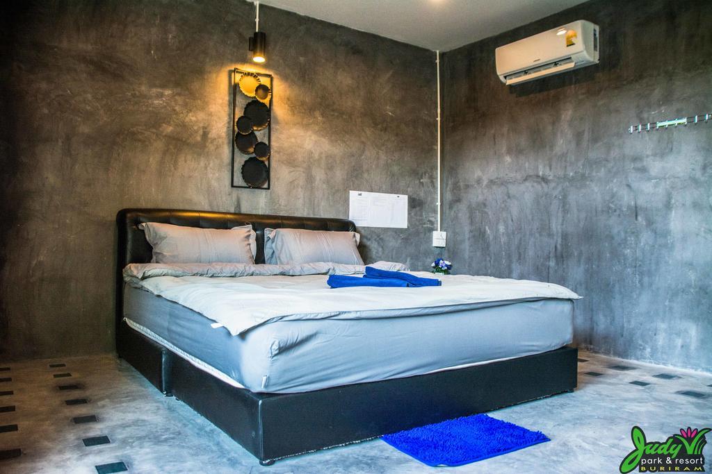 Buriram Judy Park & Resort Екстер'єр фото